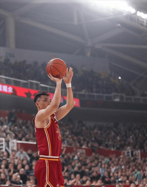 就是不背锅！潘江直指体能和篮板引输球，却不提自己用人问题！