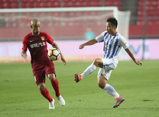 二年级魔咒！7强援加盟后大连2轮0分丢9球 迎魔鬼赛程或5连败开局