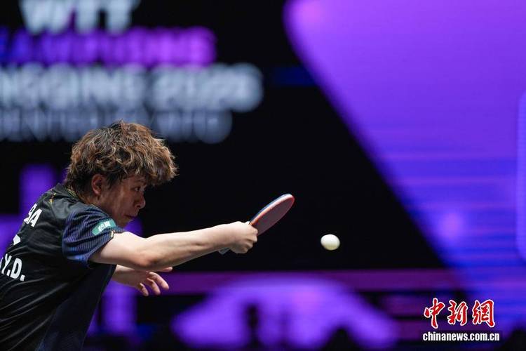 前两局把控关键分！王艺迪横扫刘杨子晋级八强！