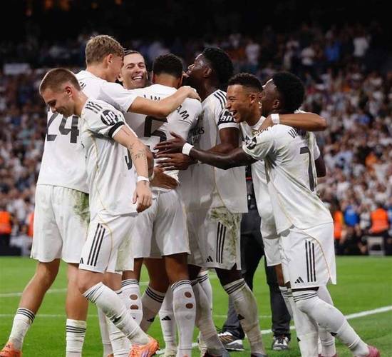 凌晨4点 皇马出战：姆巴佩领衔9人缺席 熊皇冲击西甲10球