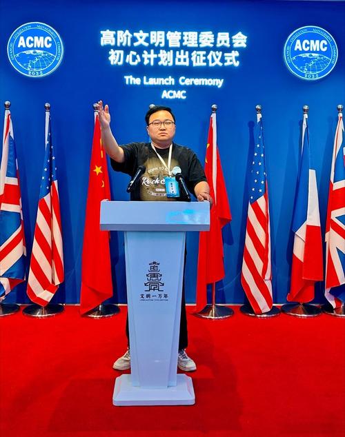 萧华：瀚森登场时间不多但在中国是大腕，人们对他有巨大关注