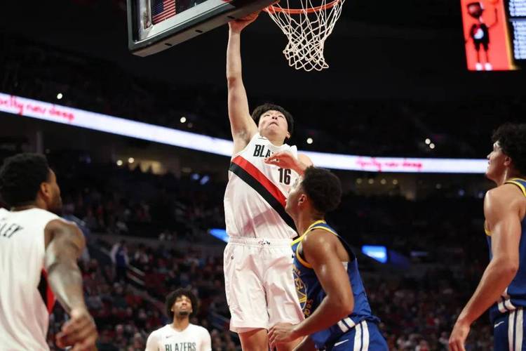 开拓者124-114逆转爵士，杨瀚森最后48秒登场无数据，克林根21+15