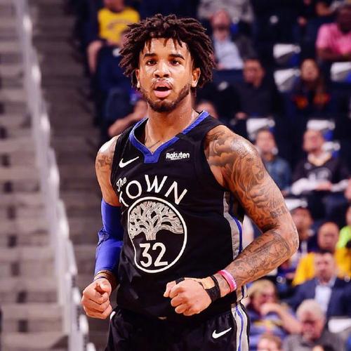 山东险胜青岛超北京升联赛第四 克里斯42+13创生涯新高