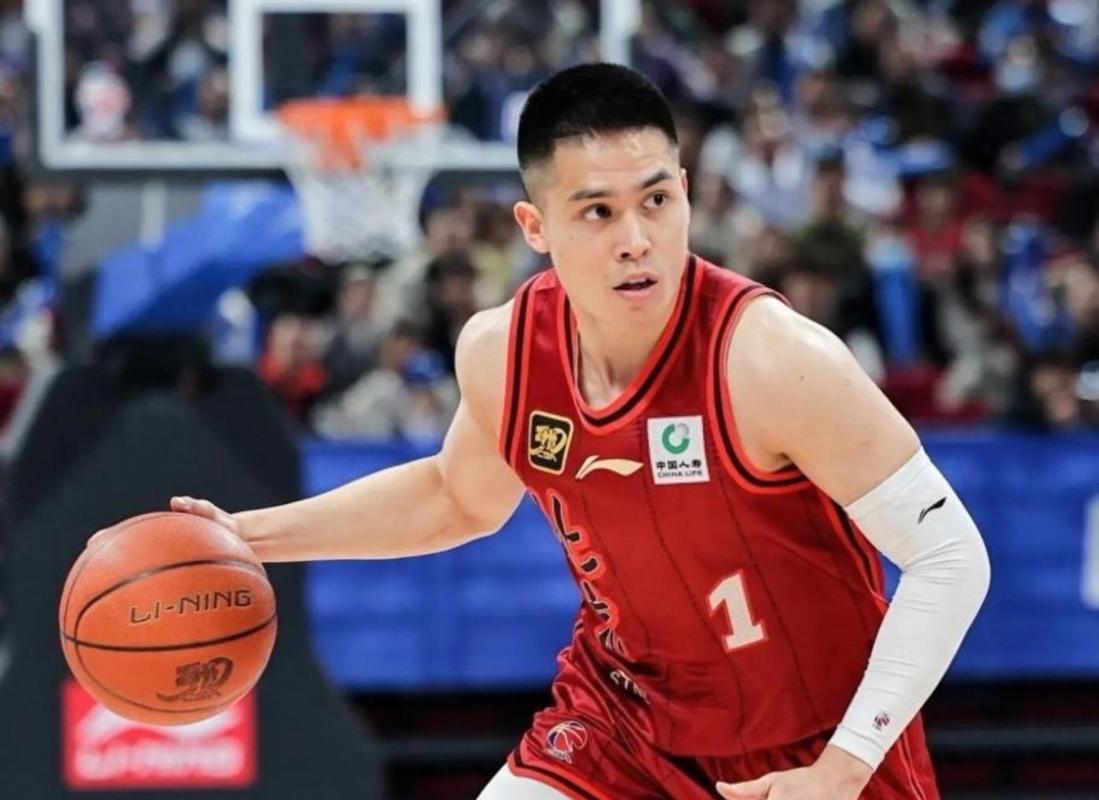 陈盈骏：回到广州感觉很亲切，赢球的关键是下半场的防守提升