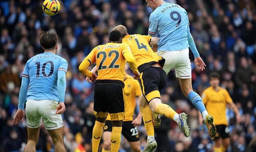 1-1！哈兰德低迷，格伊95分钟失绝杀，曼城被爆冷，落后阿森纳9分