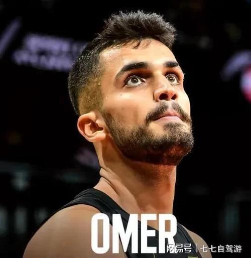 遭遇伤病潮！勇士10天合同签2米11中锋 G联赛场均23+13