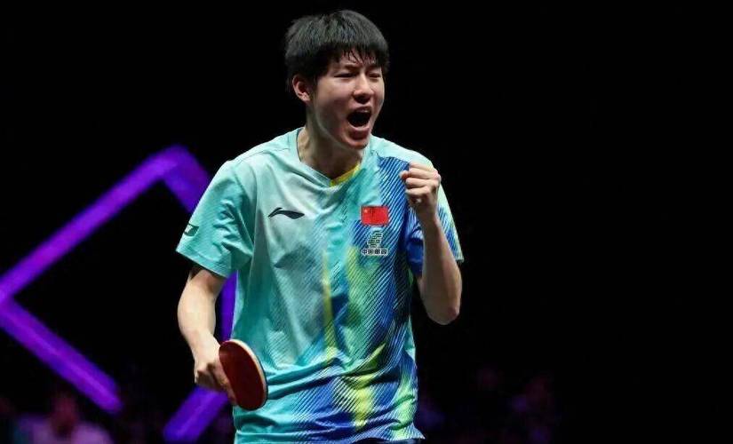 大心脏！国乒独苗19岁温瑞博4-2淘汰张本智和：第6局21-19 杀疯了