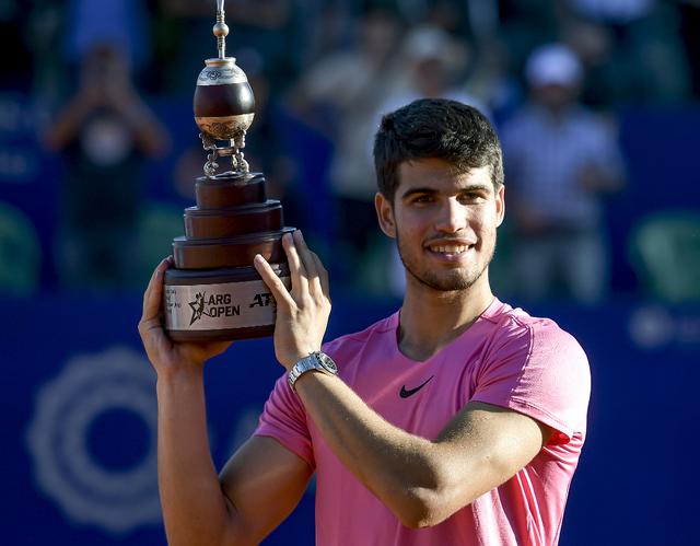 梅总终结阿卡16连胜，他能连胜Top2夺冠吗？