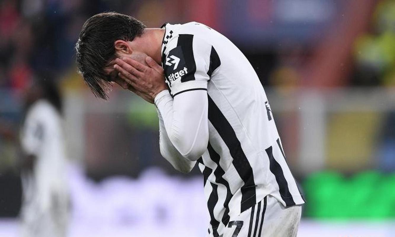 都伤了，图片报：拜仁U19门将普雷斯科特可能会出战亚特兰大