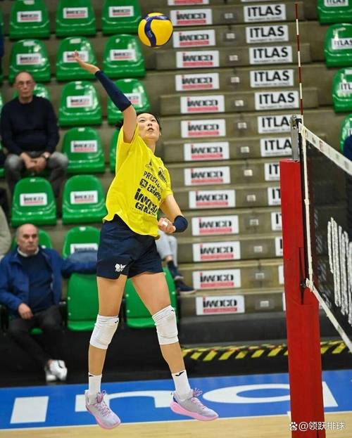 31岁朱婷斩21分 率意甲豪门让二追三大逆转 获官方MVP+用英文受访