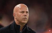 斯洛特:我们试了很多换人方法,但仍阻止不了最后时刻丢球