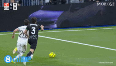 巴尔韦德连场破门，居莱尔神仙球，皇马4-1埃尔切，静待巴萨翻车