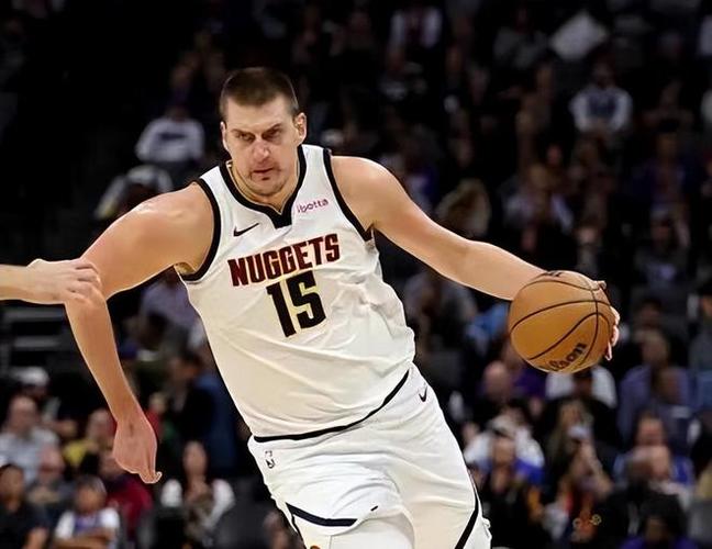 韦斯-布朗：我认为谢什科可以做得更好，他本有更多得分机会