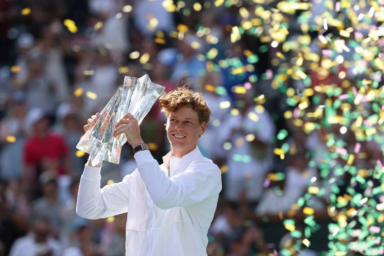 辛纳解锁全部六站硬地大师赛冠军，一纪录比肩德约费德勒