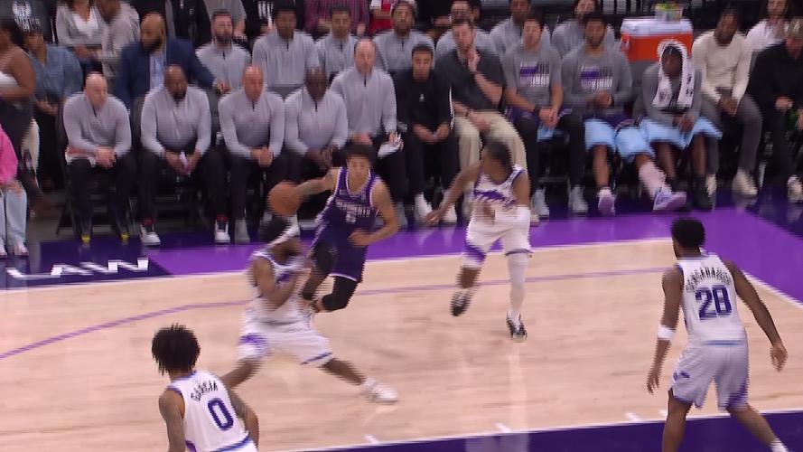 NBA战报：国王116-111爵士，德罗赞41+4+11