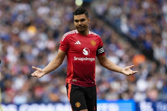 TA：曼联球迷需珍惜当下，享受卡塞米罗和B费创造的美好时光