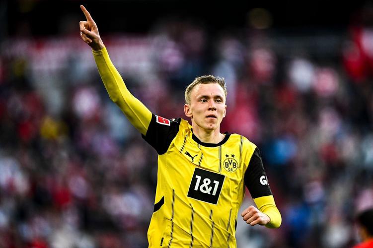 拜尔：为入选世界杯名单会拼尽全力；未来会继续在多特成长