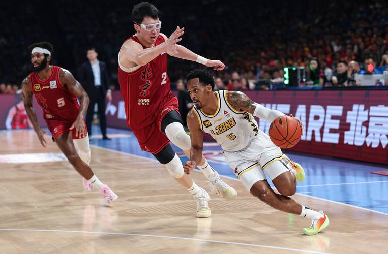 CBA战报：广厦87-72宁波，雷琼-塔克29+8+2