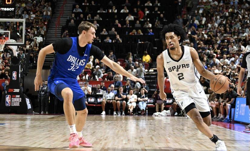 鹈鹕创队史纪录大胜独行侠 状元PK锡安27分弗拉格21+7+8