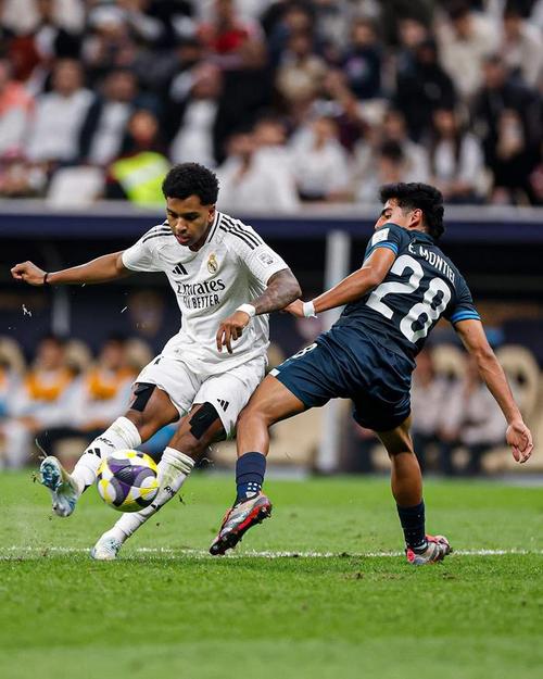 TA：皇马高层相信俱乐部本赛季仍有能力赢得冠军奖杯