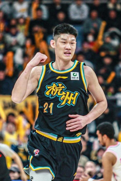 魔鬼主场14胜0负！胡金秋16分广厦大胜双杀宁波 塔克29+8