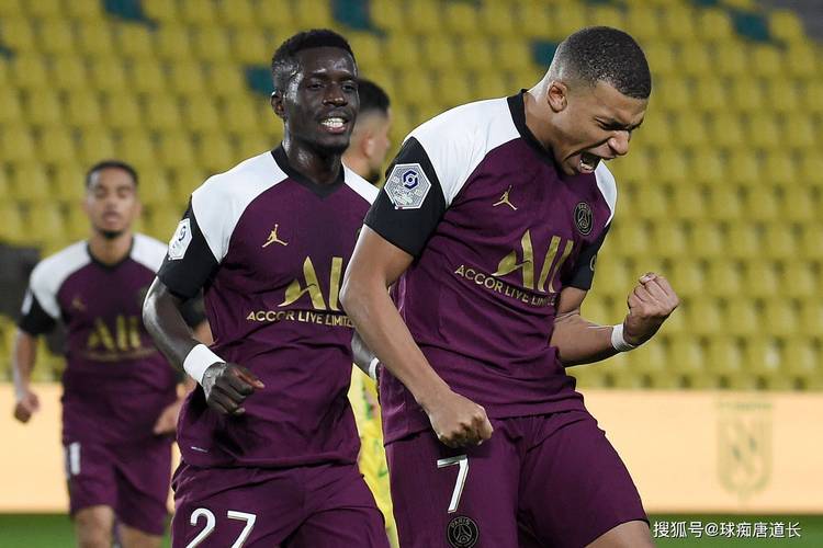 马金：比赛中我们常感到安心；巴黎的阵容不是为守住比分而建