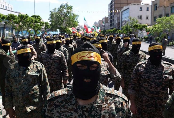 惊悚!曝伊朗女足7球员逃离后都收到4个单词 随即5人反悔连夜回国