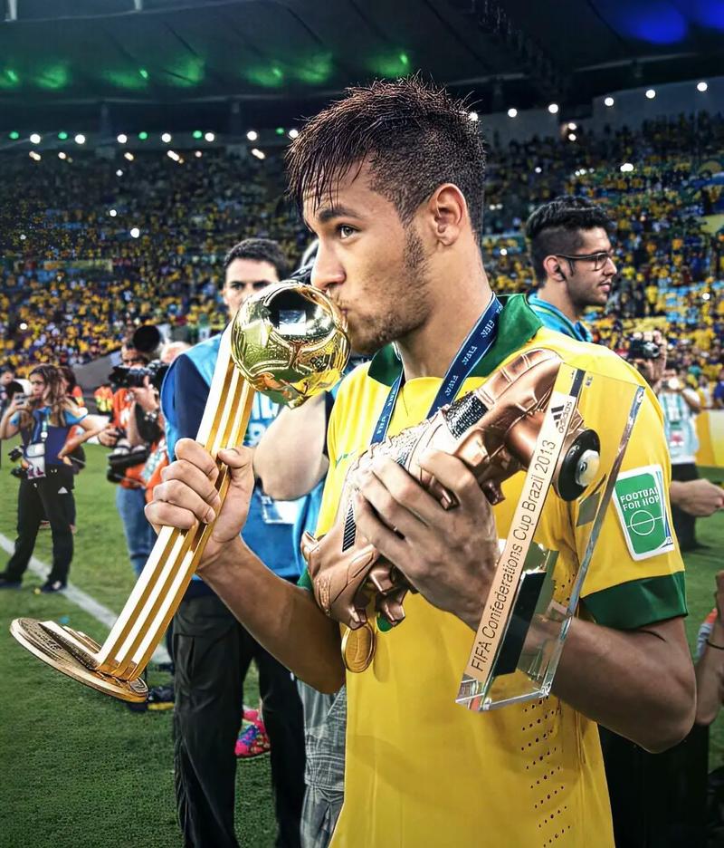 巴西记者：内马尔以为自己无论如何都能去世界杯，但安帅不会给他特权