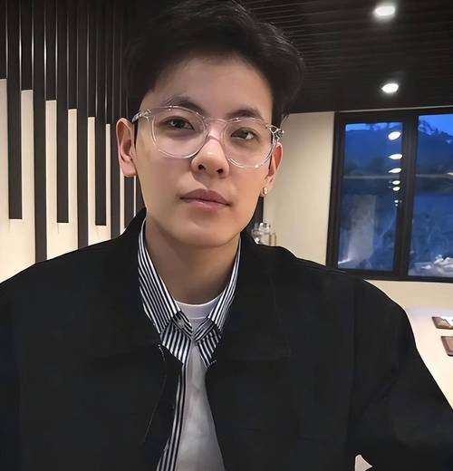 胜巴西更衣室！球员通道3将开心，杨舒予合不拢嘴，氛围相对淡定