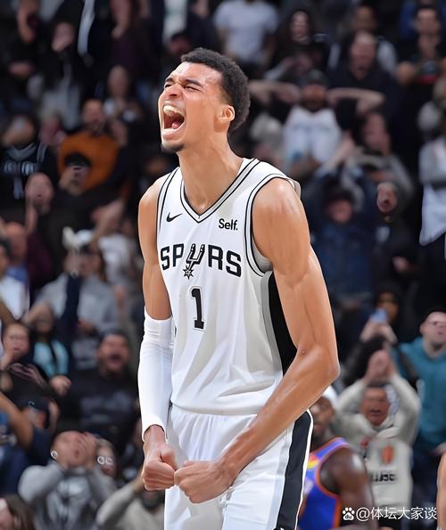 卡斯尔23分7板8助马刺险胜快船，文班亚马21分13板加兰25分10助