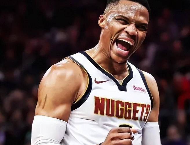 超越纳什！威少总助攻升至历史第五，37岁神龟还在狂奔！