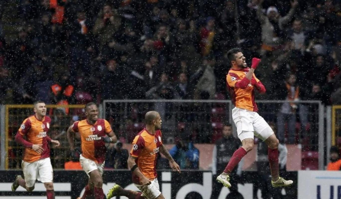 加拉塔萨雷主帅：禁止球迷观赛不公平；希望能在安菲尔德晋级