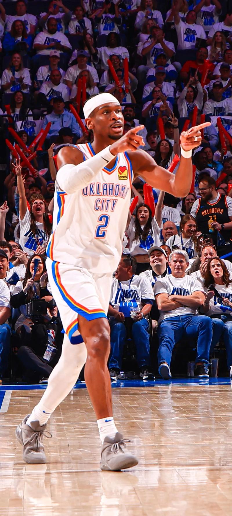 锁定季后赛首队！雷霆灭魔术9连胜 亚历山大40分连续129场20+