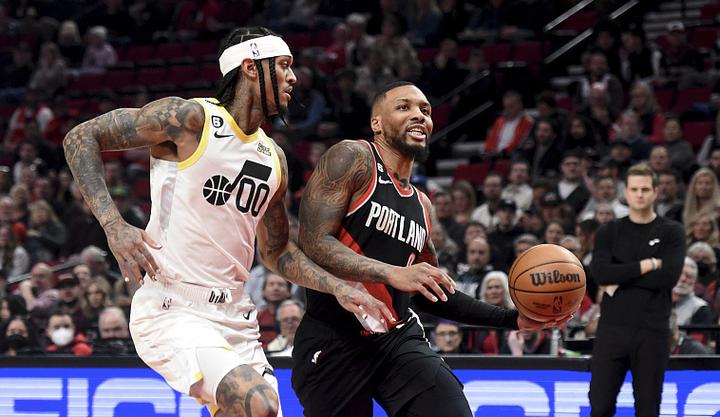 轰32+6+5无愧领袖！全场高呼布朗MVP扎心科尔 近两战73分太猛