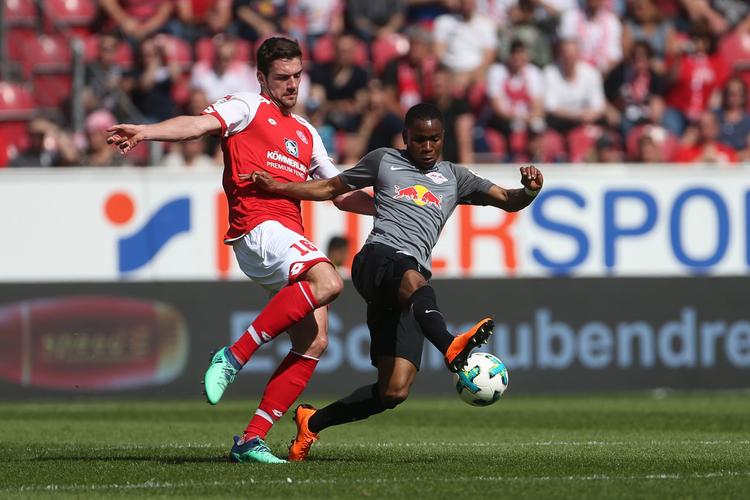 卢克曼：今晚确实是一场艰苦的战斗，但好在我们晋级下一轮了