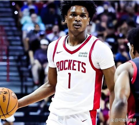 乌度卡怎么执教的火箭？换防纯送又不重用奥科吉，末节毫无战绩！