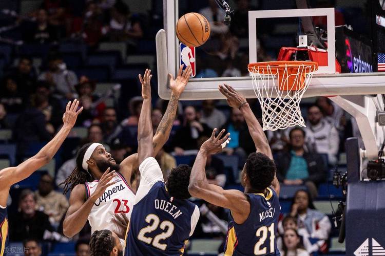 快船109-124不敌鹈鹕 球员评价：2人优秀，2人及格，5人低迷