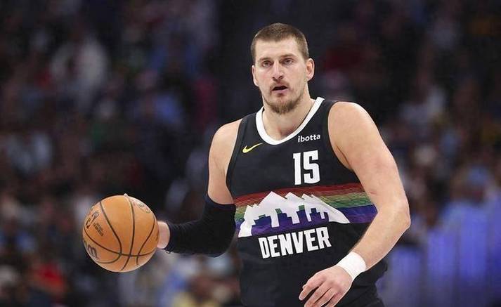 轰29+14+9+10失误！约基奇准四双惜败残阵灰熊 阿帅明显轻敌背锅