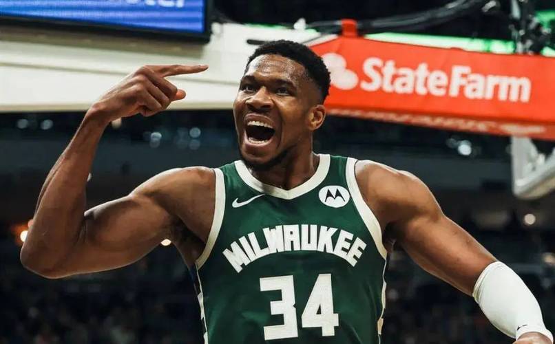 拒绝赛季报销！字母哥与雄鹿存在严重分歧：他坚决要在本赛季复出