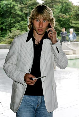 内德维德：做球员踢世界杯和做总监完全不同；感谢所有捷克球迷