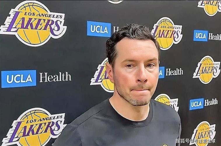 执教湖人百胜大揭秘！雷迪克：当初为啥当教练？不装了，全因爹妈