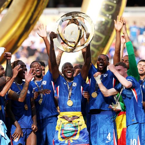 佩蒂特:踢完巴黎后恩佐、凯塞多、帕尔默的脸上写满了迷茫