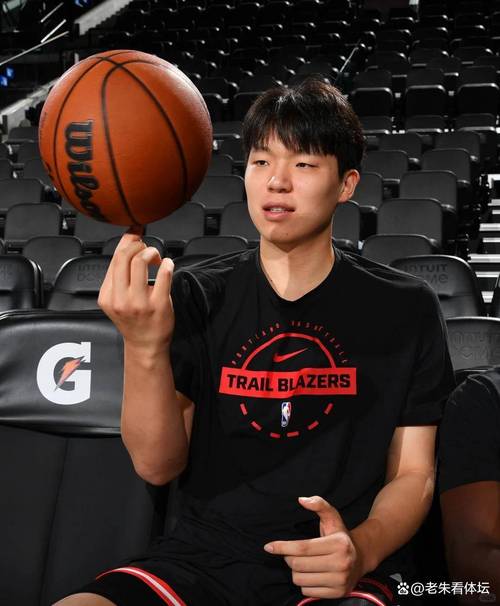 给自己这赛季G联赛打多少分?杨瀚森:60分,更高更快更强