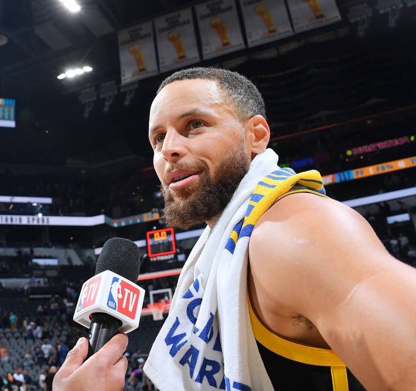 亚历山大真有乔丹影子？詹皇发话：他投篮就像库里一样无解！