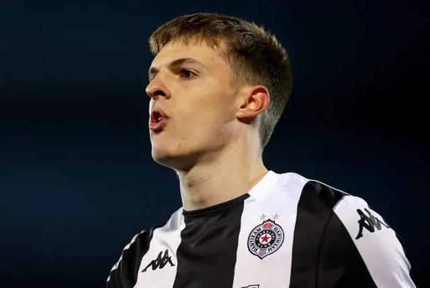 前主帅：安德烈-科斯蒂奇是一名替补杀手，应留在米兰一线队