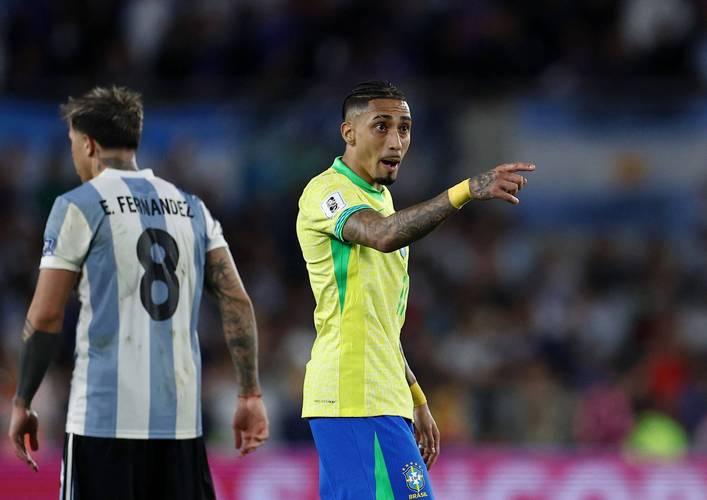 西甲官方：法院认定球员静站抗议属言论自由，西甲将就此上诉