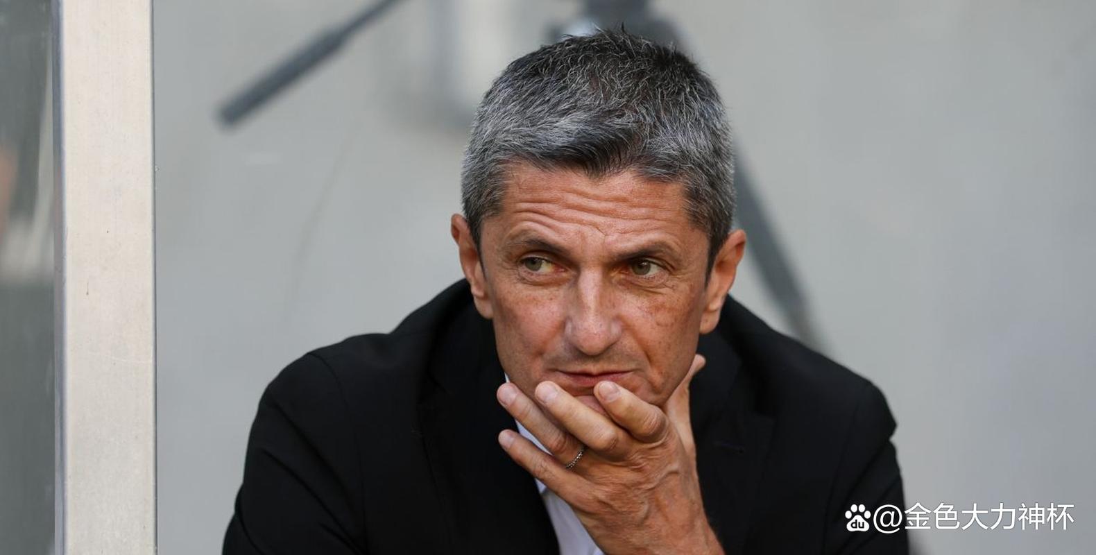 罗马尼亚名帅卢切斯库病逝，足坛痛失传奇先驱