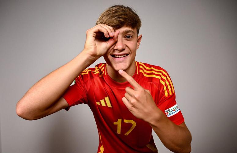 阿尔瑙·奥尔蒂斯：西班牙足坛的铜靴得主