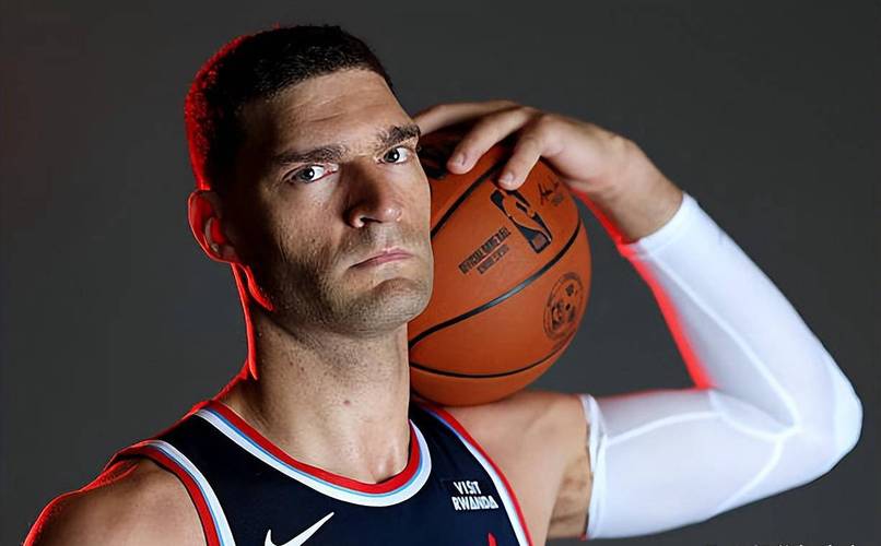 快船几大主力轮换弊端明显！洛佩斯速度慢，邓恩马瑟林神经刀！