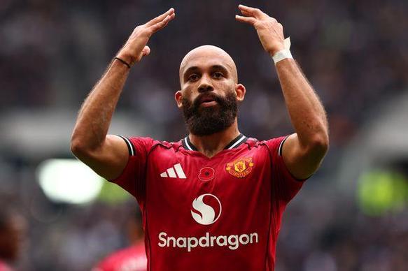 曼晚：阿马德和姆伯莫等球员的表现，将直接影响卡里克的命运